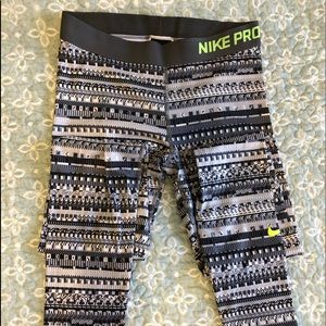 Nike fleece leggings